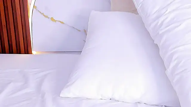 miamiller69 online show from March 29, 8:46 am