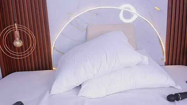 miamiller69 online show from March 31, 4:34 am