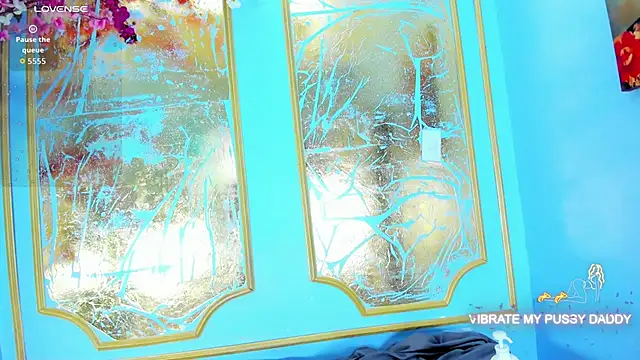 melaniecooperr online show from March 12, 3:53 am