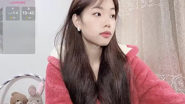 Lvy--v online show from October 23, 10:38 pm