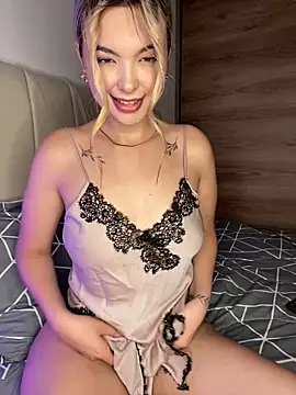 Odett  online show from November 16, 4:03 am