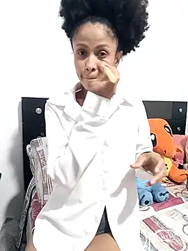 BlairSamy online show from October 6, 9:30 pm