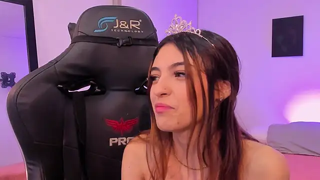 sofiarouge online show from November 12, 8:29 pm