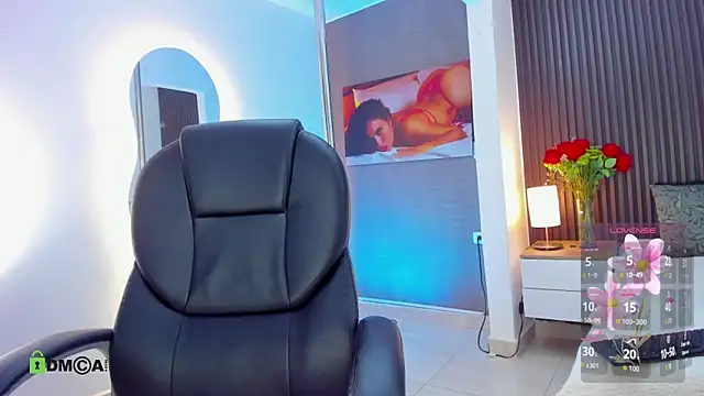 natasha  jackson online show from March 23, 11:49 am