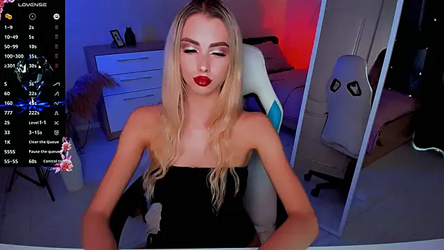 Emilia Klar online show from September 12, 3:19 pm