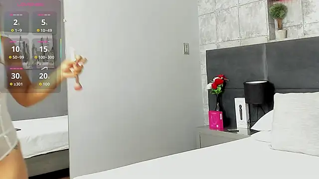 Lana-Gross online show from October 11, 3:04 pm