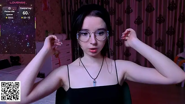 Nora Failure online show from February 14, 1:13 pm