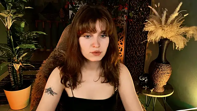 LolaAsmus online show from March 28, 4:17 pm