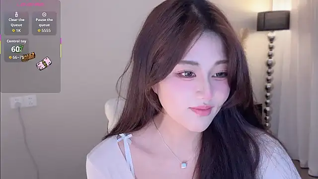 Cure-uuuuuuuu online show from October 14, 3:58 pm