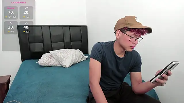 Javierdisousa online show from February 4, 7:28 pm