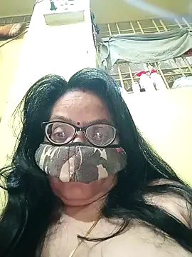 heenage online show from October 31, 6:12 pm