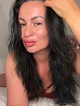 Helena7077 online show from June 13, 10:29 pm