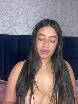 ElaaPerez online show from October 27, 6:03 pm