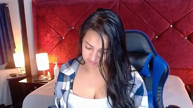 Julietacollins06 online show from March 4, 1:07 pm