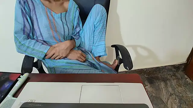 Skyapu online show from April 12, 5:49 pm