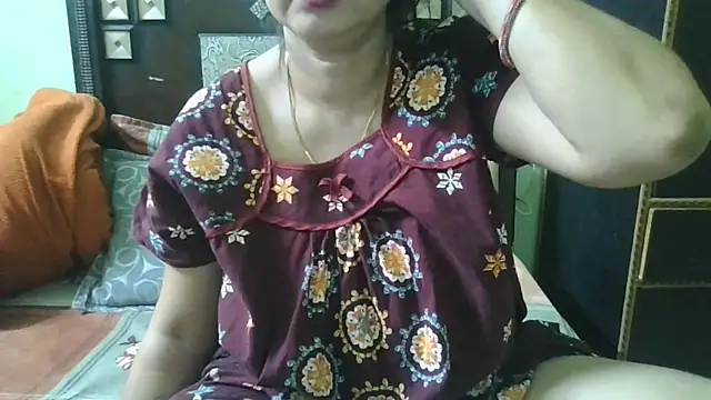 couplesuni online show from September 16, 9:39 am