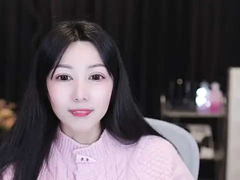 Nuyoah-77 online show from December 22, 4:32 pm