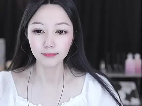 Nuyoah-77 online show from April 15, 6:58 am