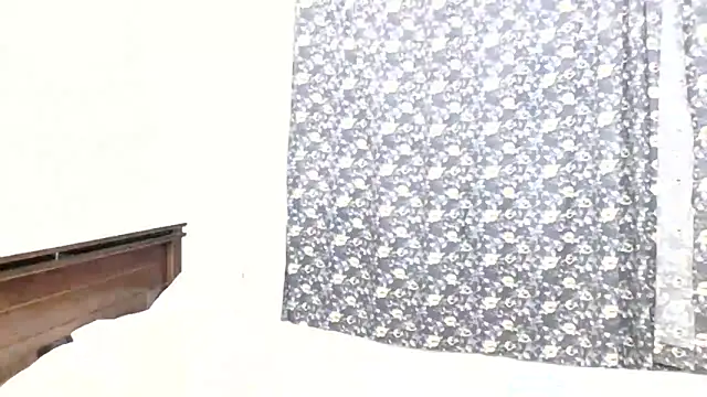 Ronali Rayan online show from September 20, 4:27 pm