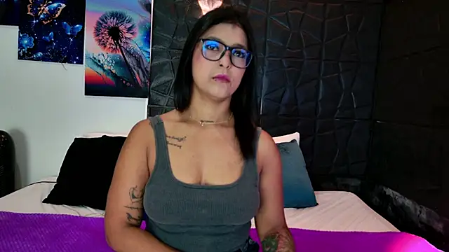 graceymilf666 online show from November 29, 11:58 am