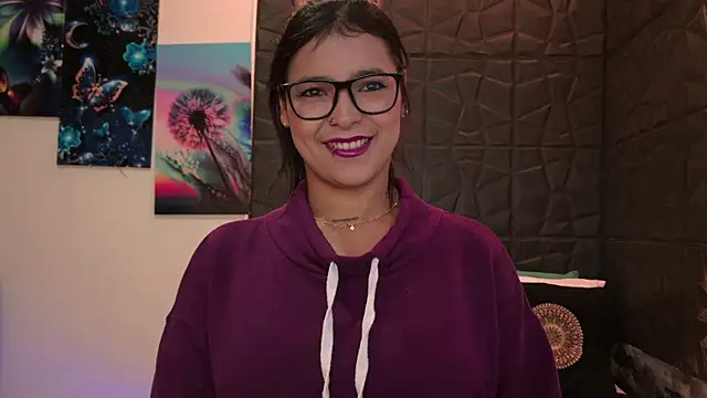 graceymilf666 online show from October 25, 11:40 am