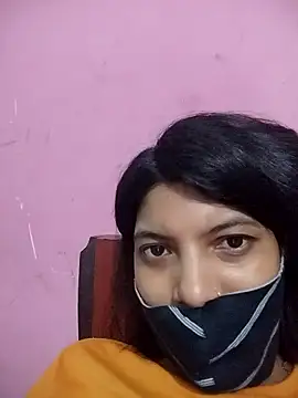 Hotty-Divya online show from September 25, 9:19 am