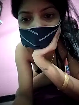 Hotty-Divya online show from October 9, 9:46 am