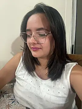 kae styles online show from February 3, 4:32 am