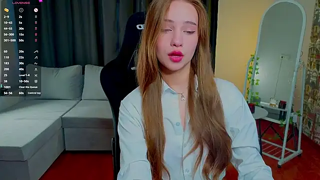 Alice loft online show from April 19, 3:06 am