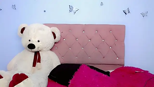 Riossvale online show from December 2, 6:43 pm