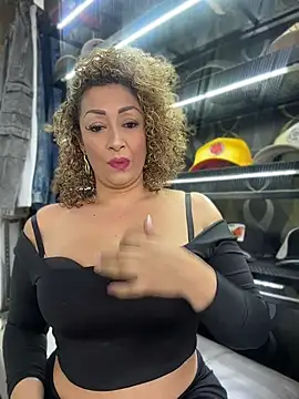 Katti Barrera online show from June 23, 9:13 pm