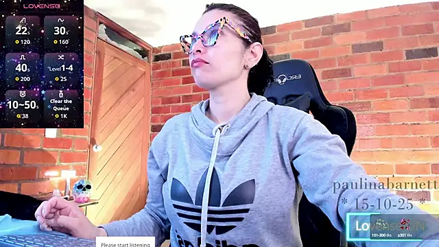 paulinabarnett- online show from October 15, 2:52 pm