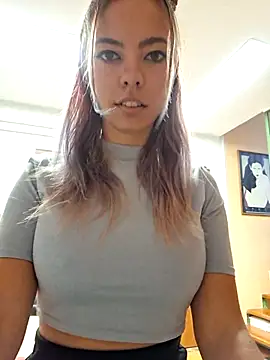 allinqueen online show from October 22, 2:55 pm