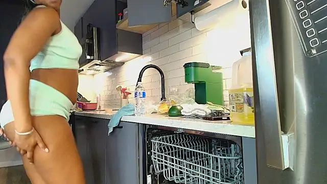 Naomiruty online show from April 4, 12:42 am