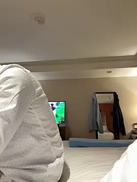 PeytonJohnn online show from October 3, 11:54 pm