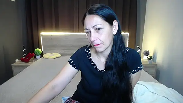 LiluGrants online show from October 8, 6:12 pm