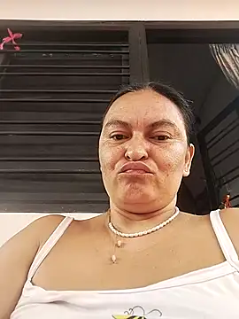 Horny-Mommy-Dirty online show from March 19, 2:10 pm