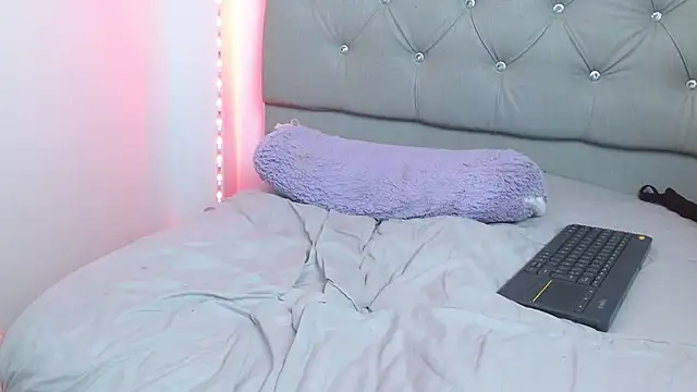 Fysste  online show from December 17, 12:20 pm