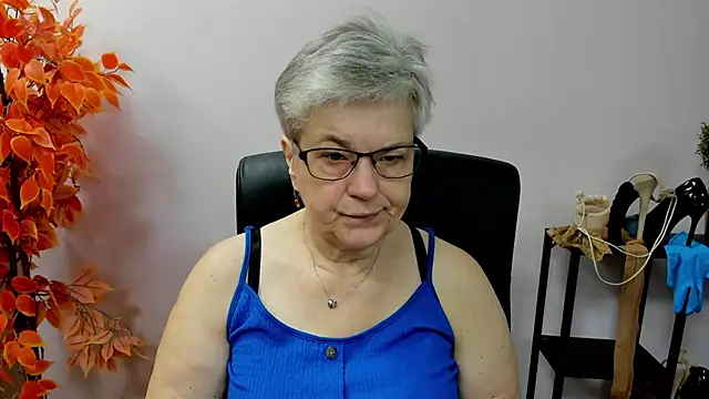 IrisDream online show from October 7, 6:40 am