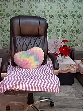 Cute-Raashii online show from October 23, 11:38 am