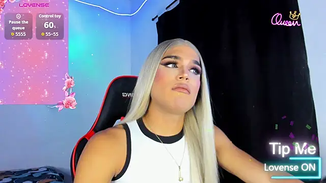 AllisonsweetZ online show from July 13, 3:24 pm