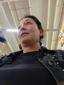 sophie banger online show from September 27, 6:26 pm