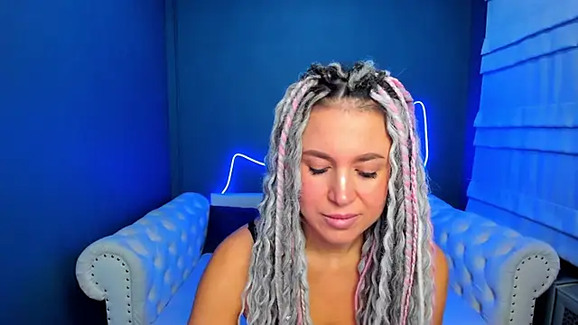 rock n roxy online show from November 8, 2:16 am