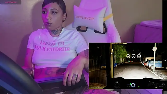 CrownedNyaries online show from August 8, 3:25 am