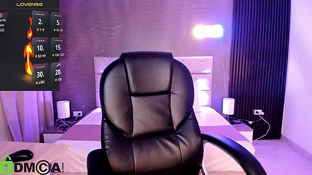 Cristal  adams online show from October 28, 12:55 pm