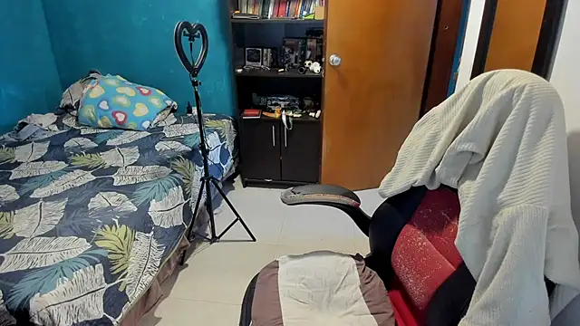 peanut tangerine online show from September 8, 10:42 pm