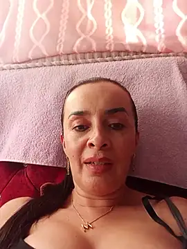 Samantha Sullivan  online show from March 13, 10:00 pm