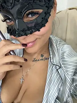 BiancaBabe online show from October 15, 10:01 pm