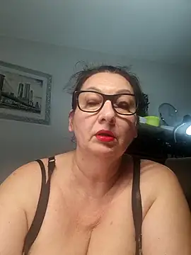 Genoveva73sexy online show from October 21, 1:04 pm