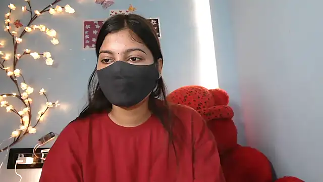 Reena Singh53 online show from September 27, 3:08 pm